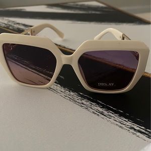 Off White Oversized Sunglasses